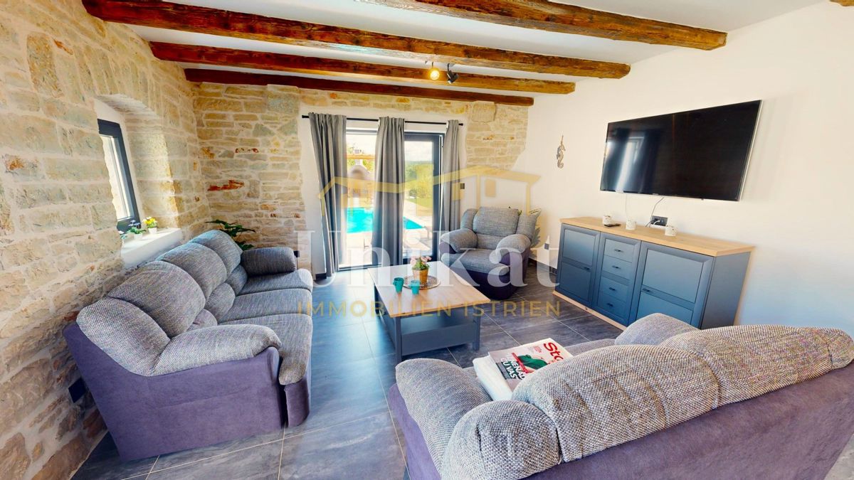 Casa in pietra ristrutturata vicino a Poreč